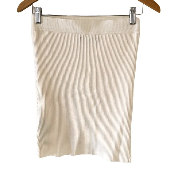 Zara Knit Mini Skirt - Picture 5 of 5